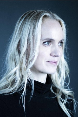 Cover image for Dóra Jóhannsdóttir