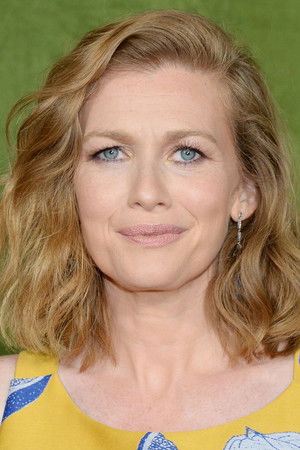 Cover image for Mireille Enos