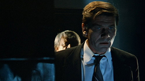 Backdrop for Отель «У погибшего альпиниста»