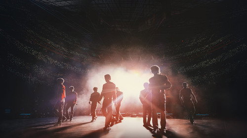 Backdrop for Stray Kids: опыт доминирования