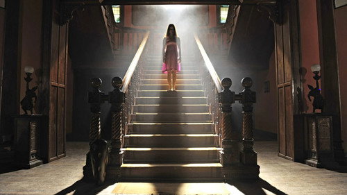 Backdrop for Дом-призрак