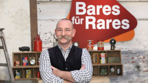 Backdrop for Деньги за редкие вещи