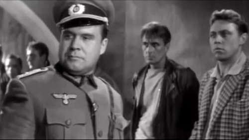 Backdrop for Третий тайм